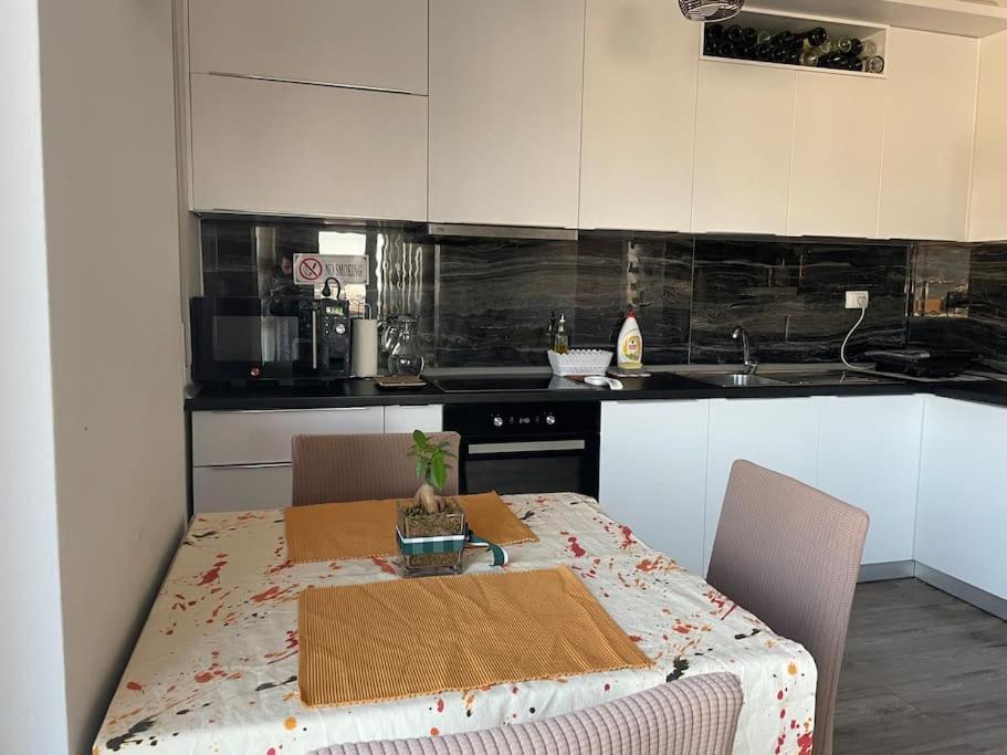 Apartamento Oslo Rruga Bardhyl Apartament